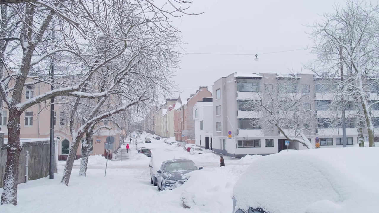 大雪过后，街道被大雪覆盖视频素材