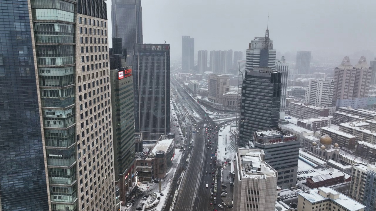 城市在雪视频素材