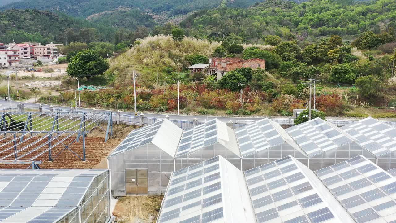 蔬菜种植基地和光伏电站视频素材