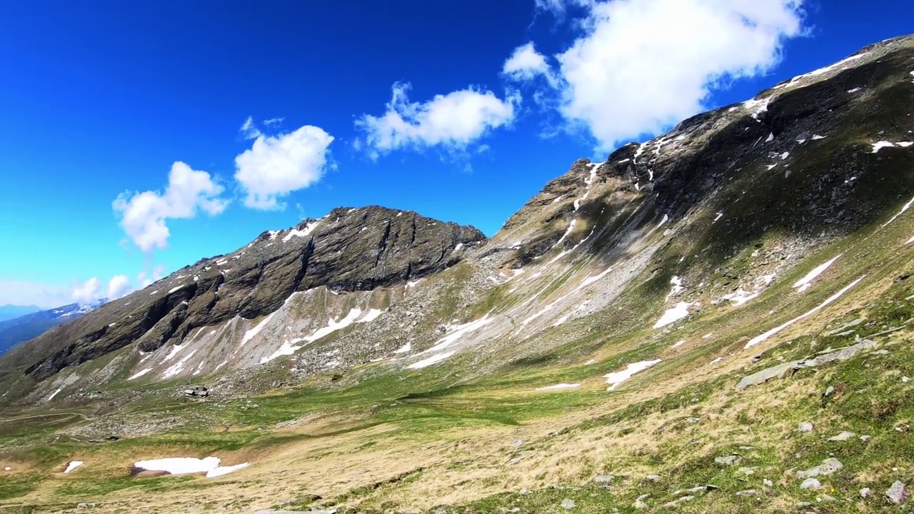 在卡林西亚的奥地利阿尔卑斯山脉的风景。旅游热视频素材