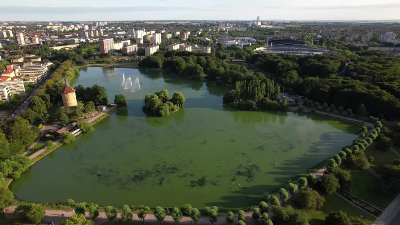 朴在Malmö，从瑞典上空，无人机潜水视频素材