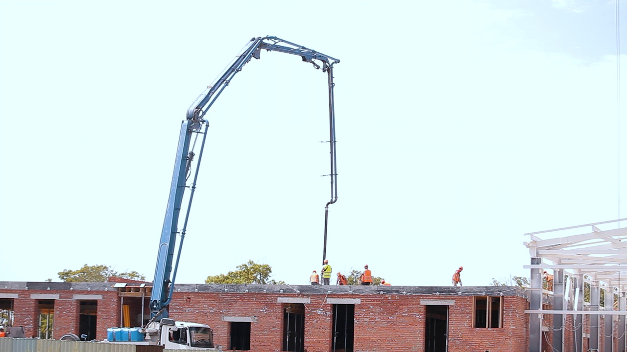 建筑施工过程。建筑工地。建筑工地的工作过程。视频素材