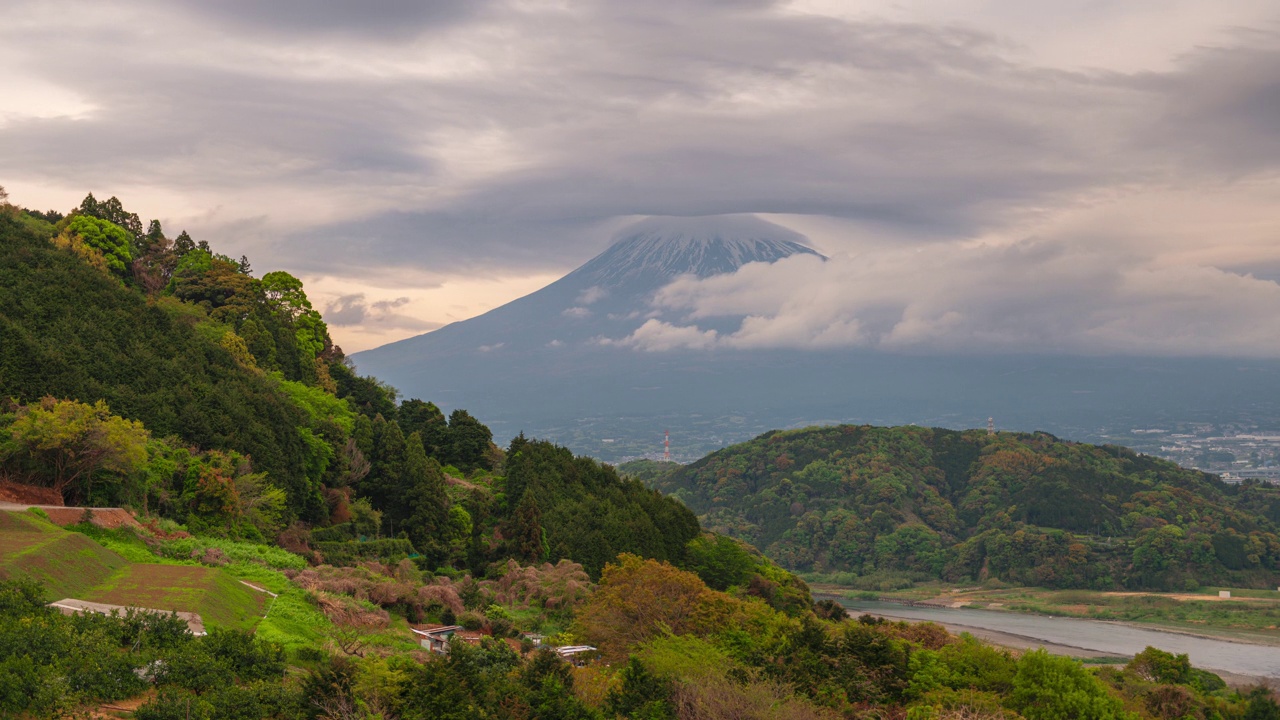 日本富士市有富士山视频素材