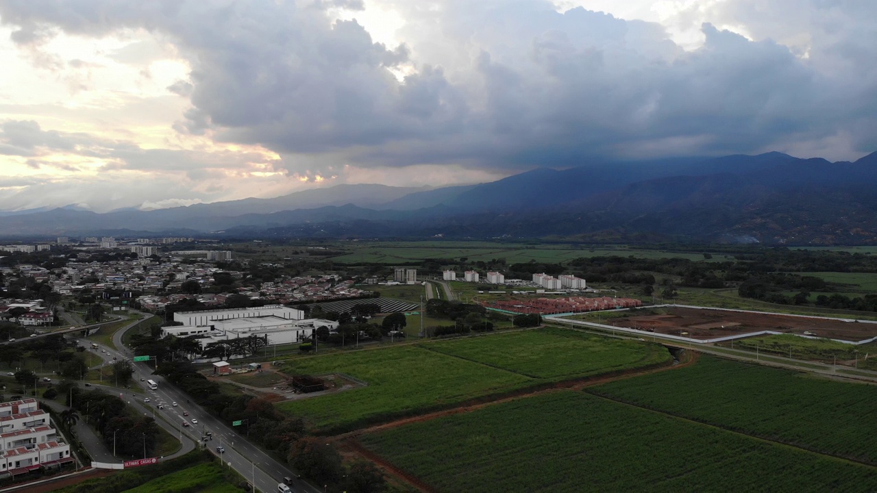 Jamundi, Valle del caca，哥伦比亚空中观景。视频下载