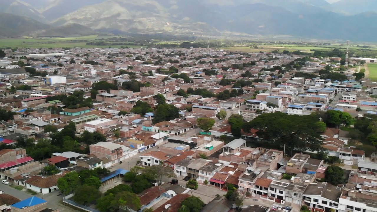 小镇。草地。Valle del Cauca。哥伦比亚视频素材