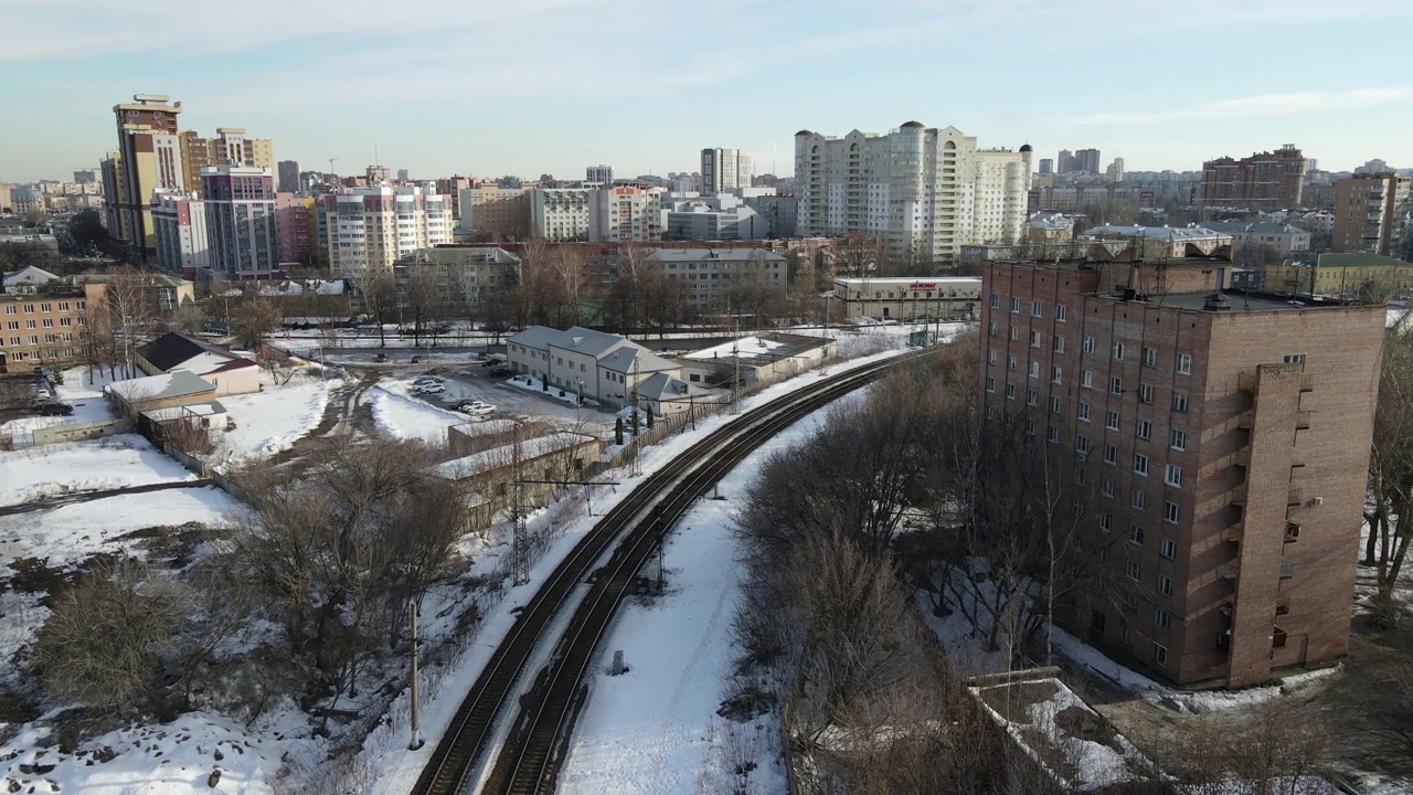 街道和道路的鸟瞰图视频素材