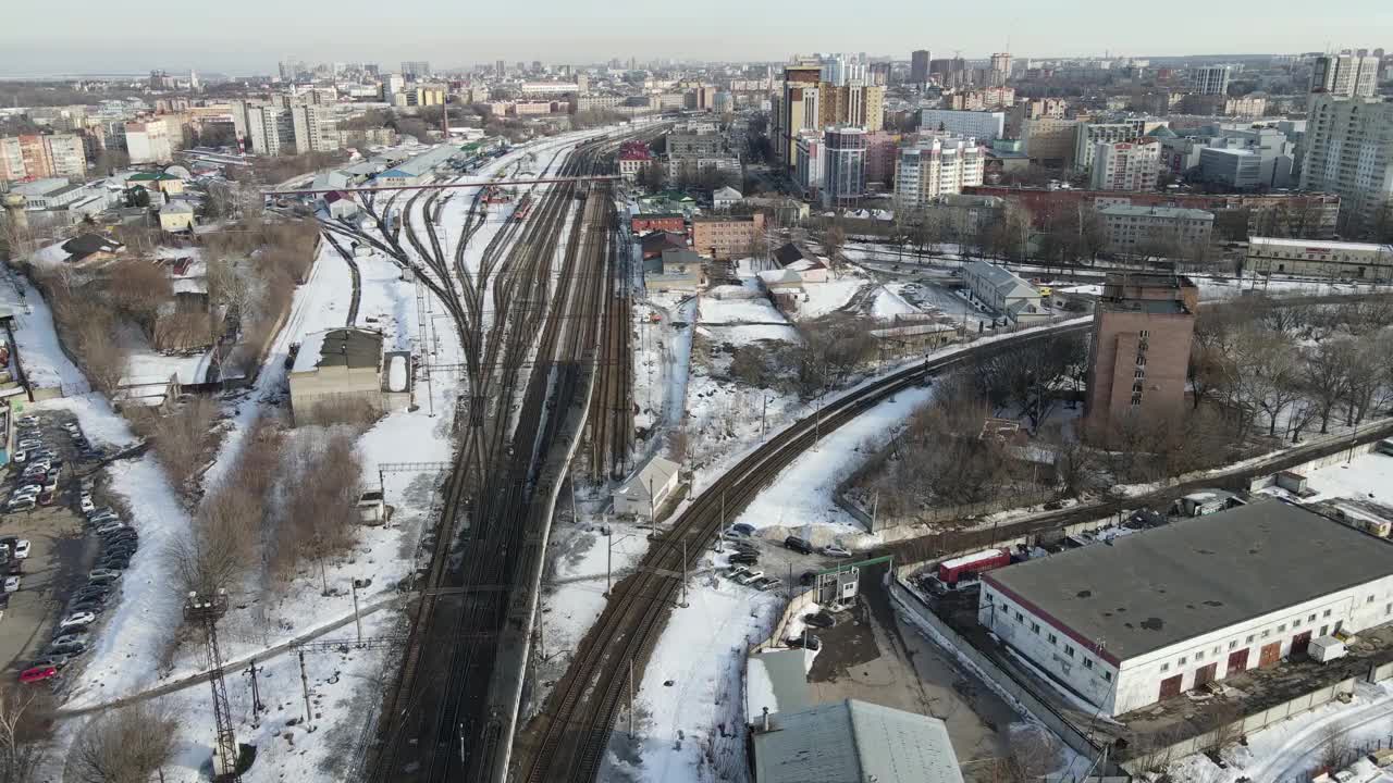 街道和道路的鸟瞰图视频素材