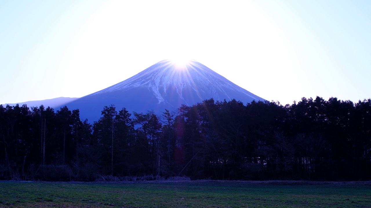 从浅尻高原的钻石富士山视频下载