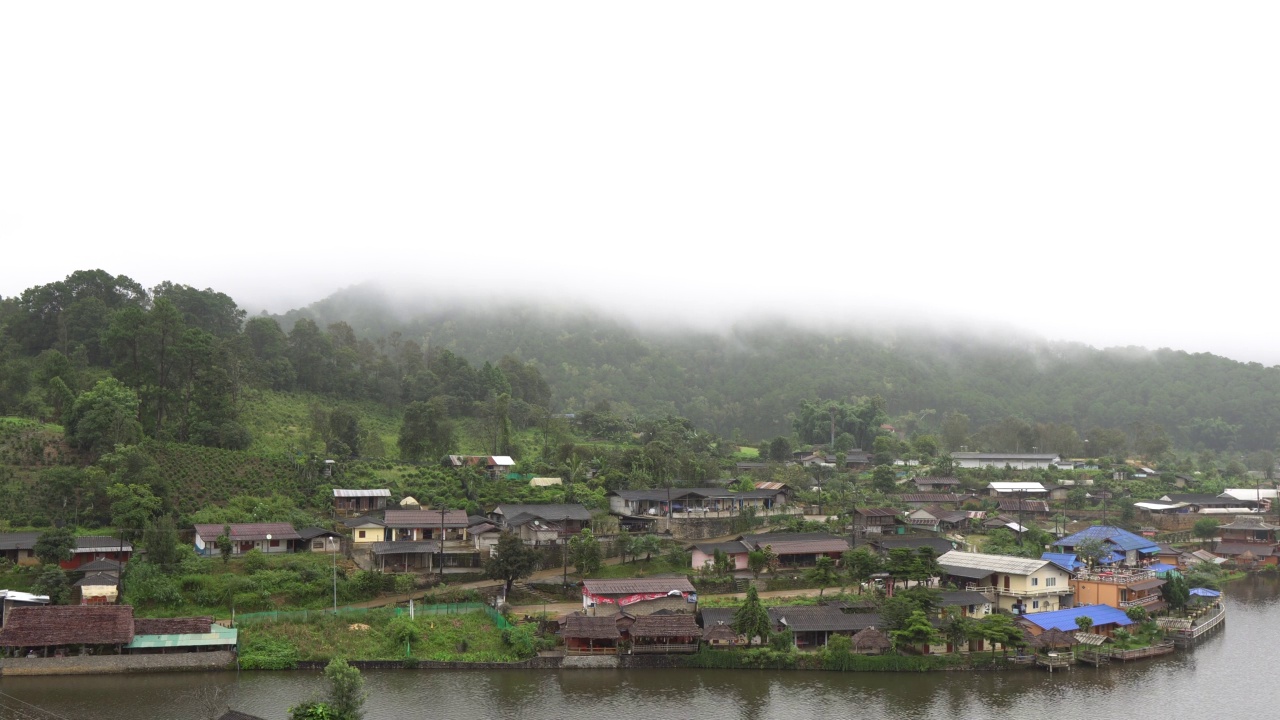 美洪森省乐泰村的景色，是泰国一个极好的旅游景点。视频素材