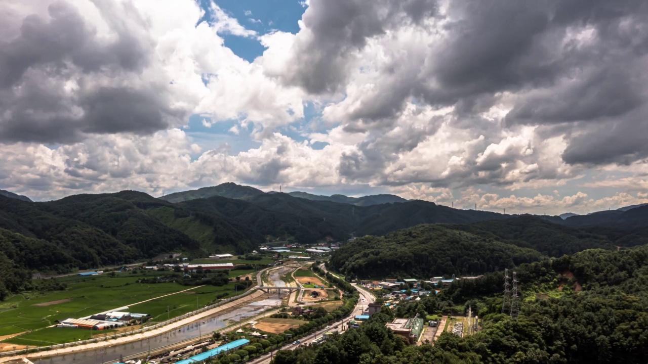 韩国京畿道加平郡的乡村风景视频素材