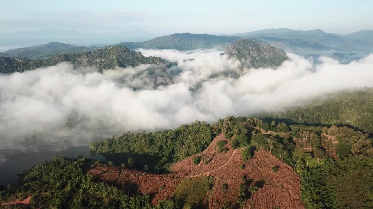 泰国北部地区冬季壮观的自然景观。视频素材