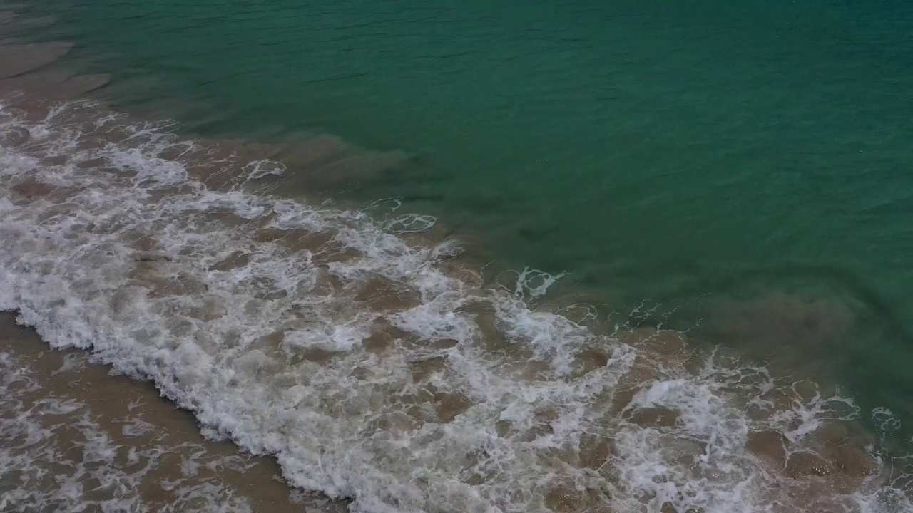 AH -海滩波浪视频素材