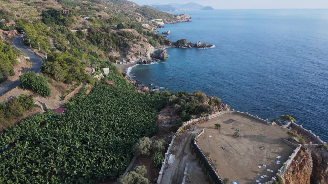 土耳其夏季的地中海海岸鸟瞰图视频素材