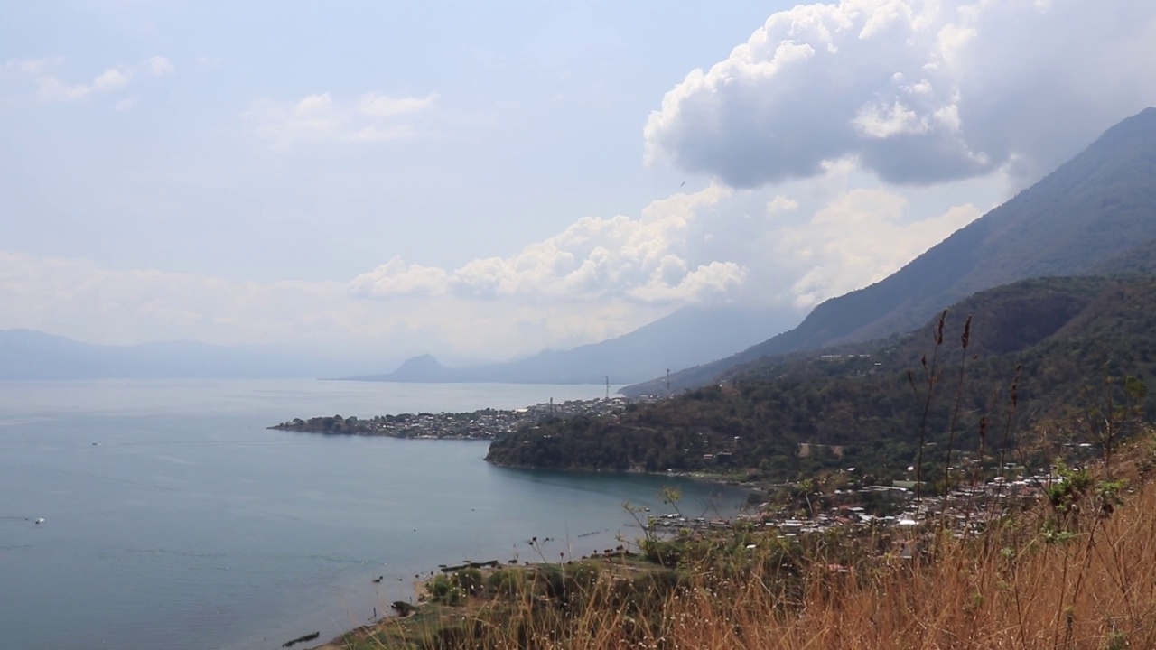 圣胡安拉古那、玛雅村和阿提特兰湖景观视频素材