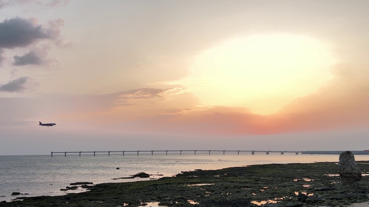 冲绳岛富久岛的夜景视频素材