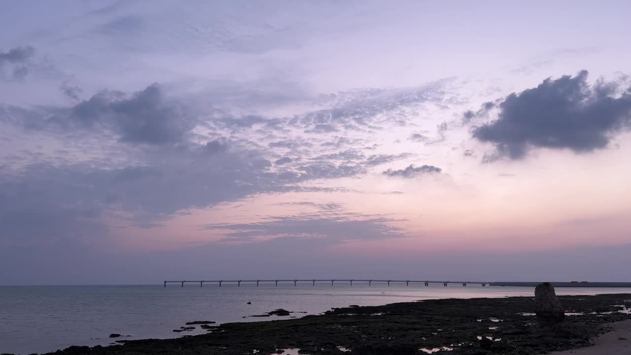 冲绳岛富久岛的夜景视频素材