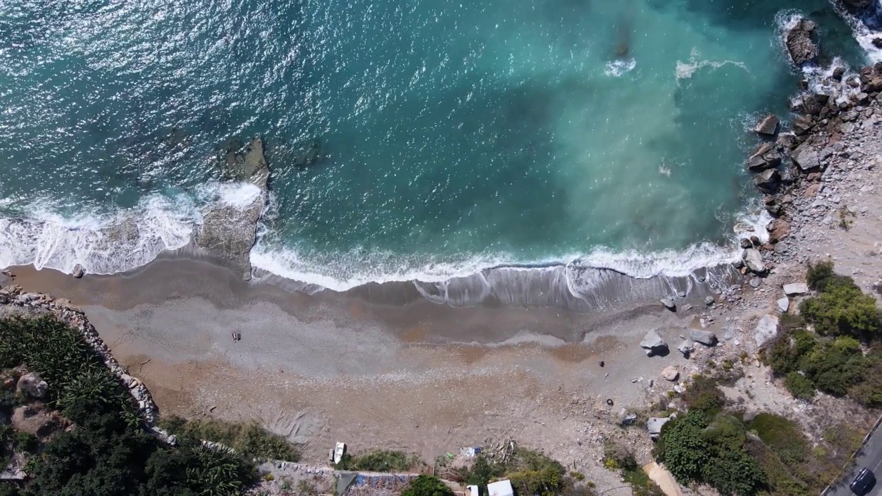 阳光明媚的地中海海岸在夏天的土耳其海岸视频素材