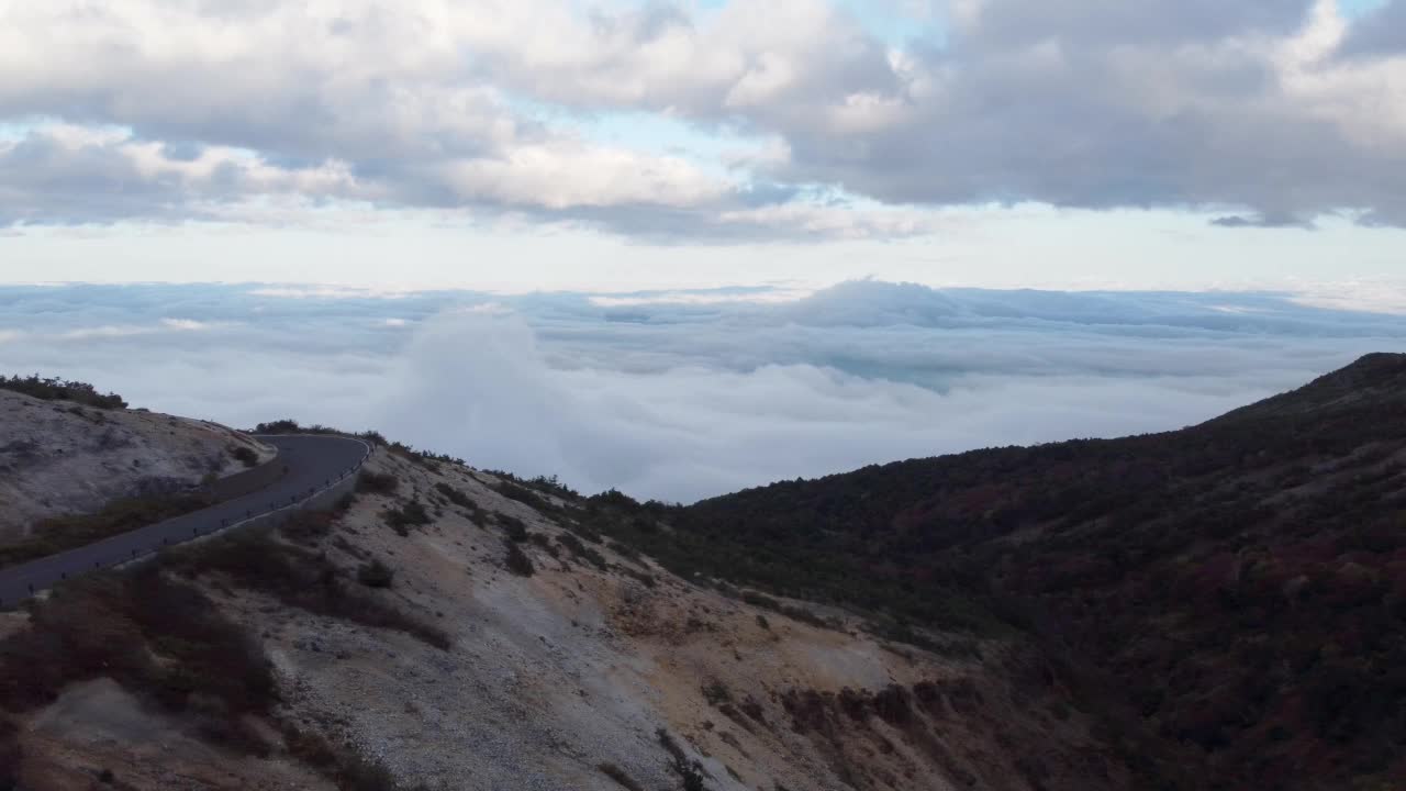 日本的翻山越岭——秋季视频素材