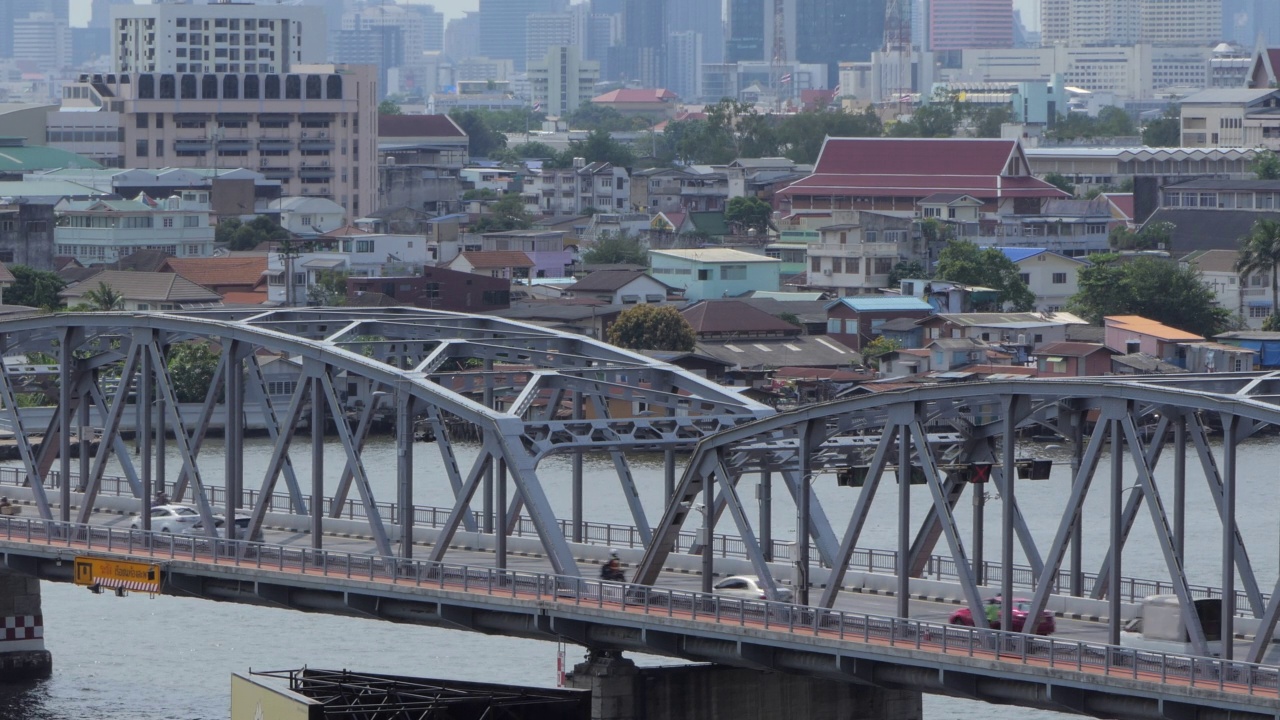 横跨湄南河的Krung Thon桥，泰国曼谷。视频素材