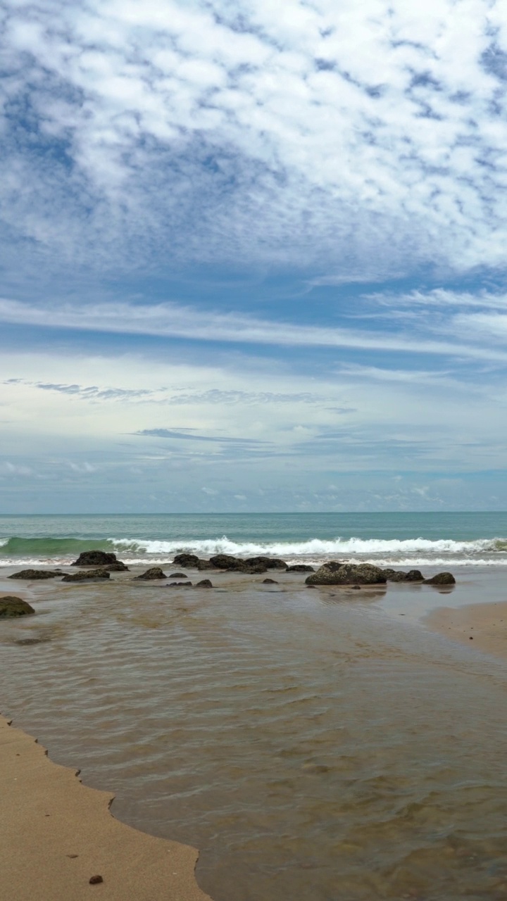 淡水流入安达曼海，泰国视频素材