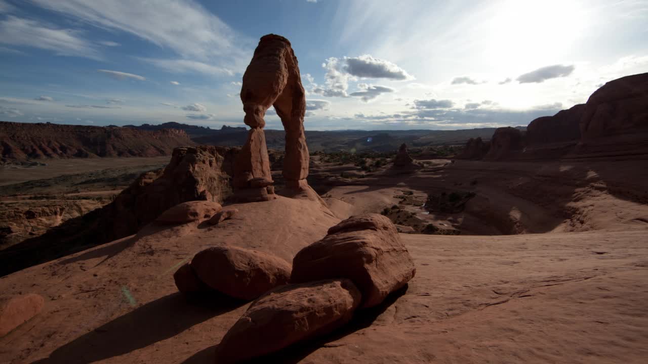 WS TS TL Sunset at Delicate Arch / Moab，犹他州视频素材