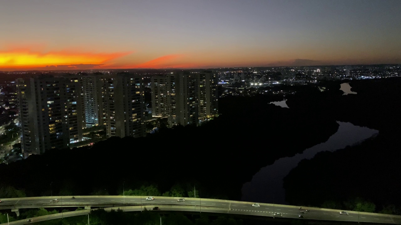 Boa Viagem住宅区的日落视频素材