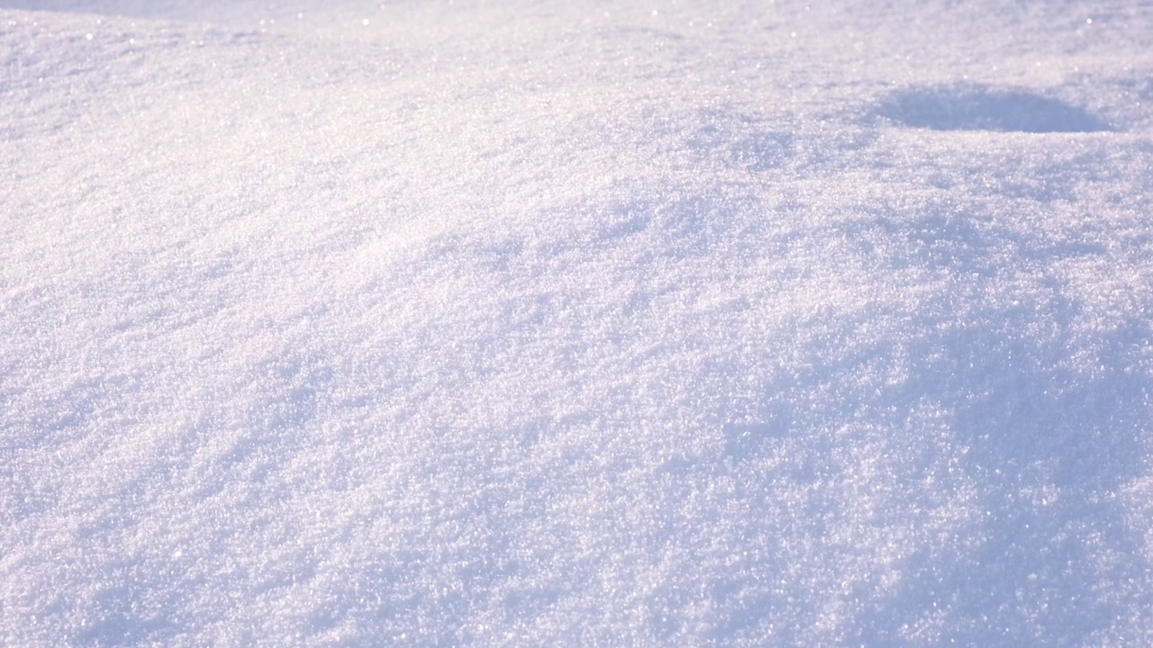 冬天的雪。雪的纹理俯视图雪。结构设计。雪白纹理。雪花。视频素材