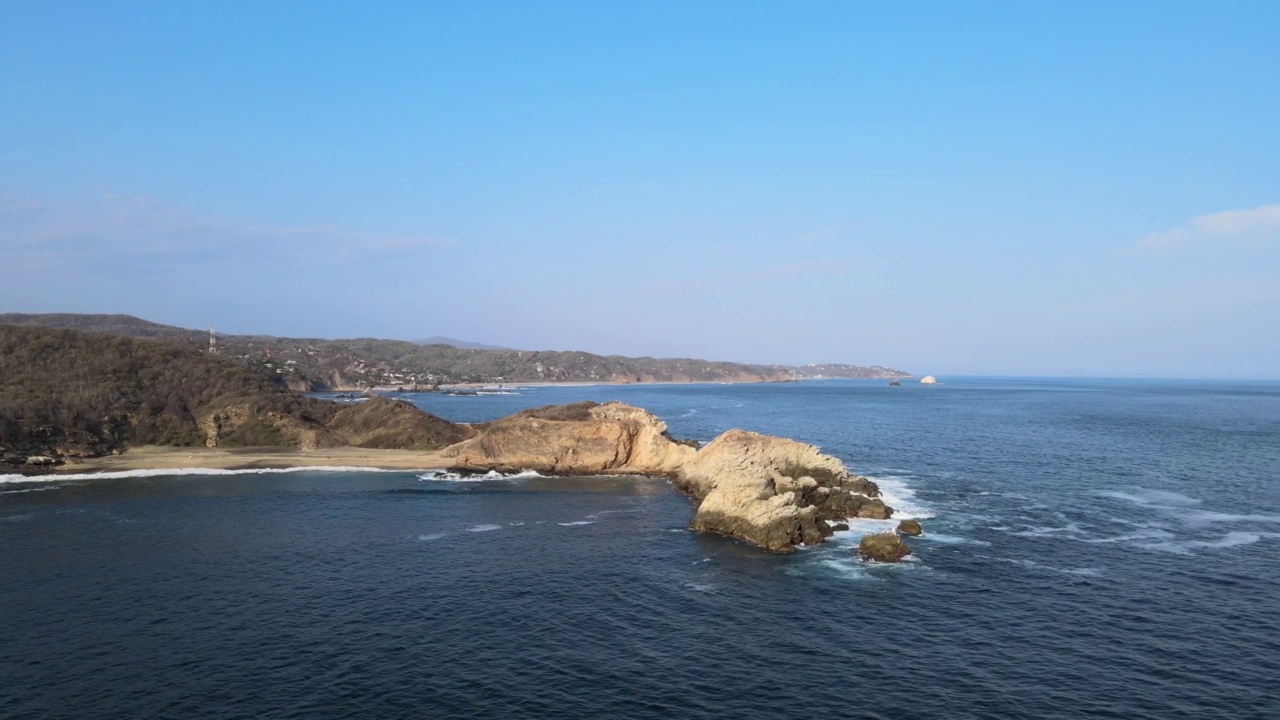 海滩上的日出视频素材