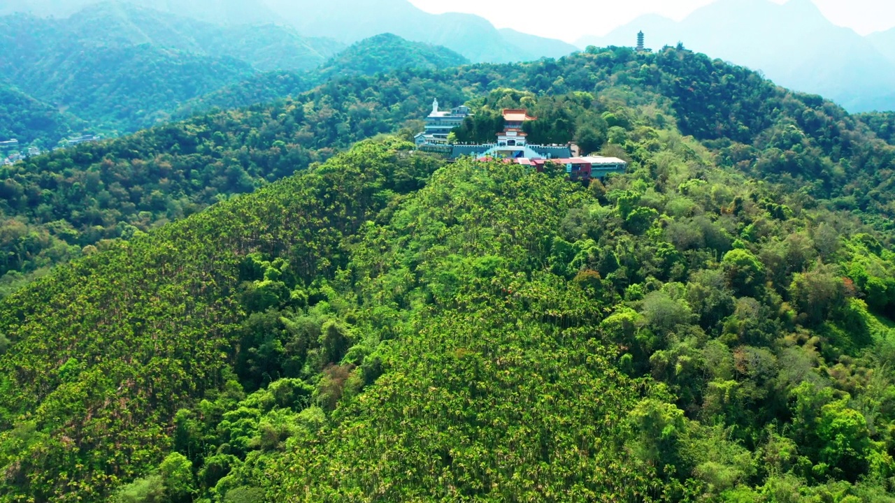 台湾南投日月潭、玄奘寺鸟瞰图。视频素材