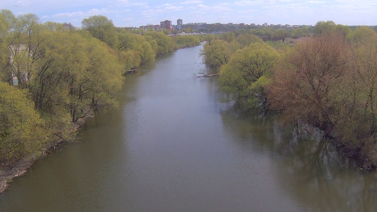 城市里的河流视频素材