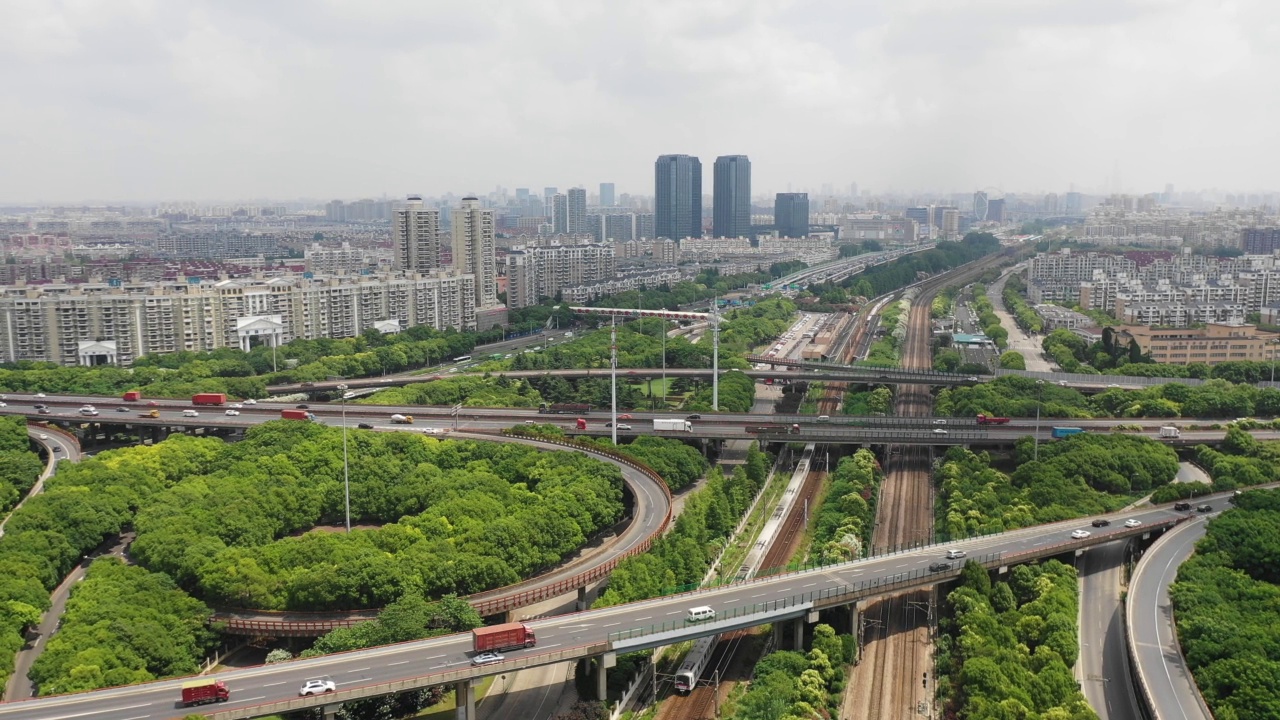 航拍城市高架桥视频素材