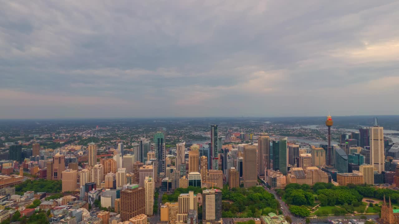 Hyperlapse Time Lapse航空悉尼城市海港航空多云的日子视频下载