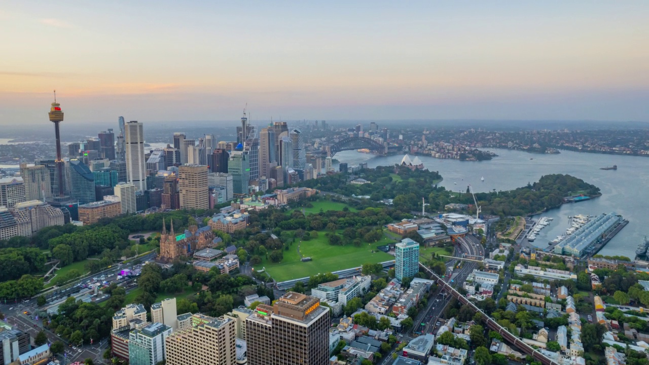 Hyperlapse Time Lapse航空悉尼城市海港航空多云的日子视频素材