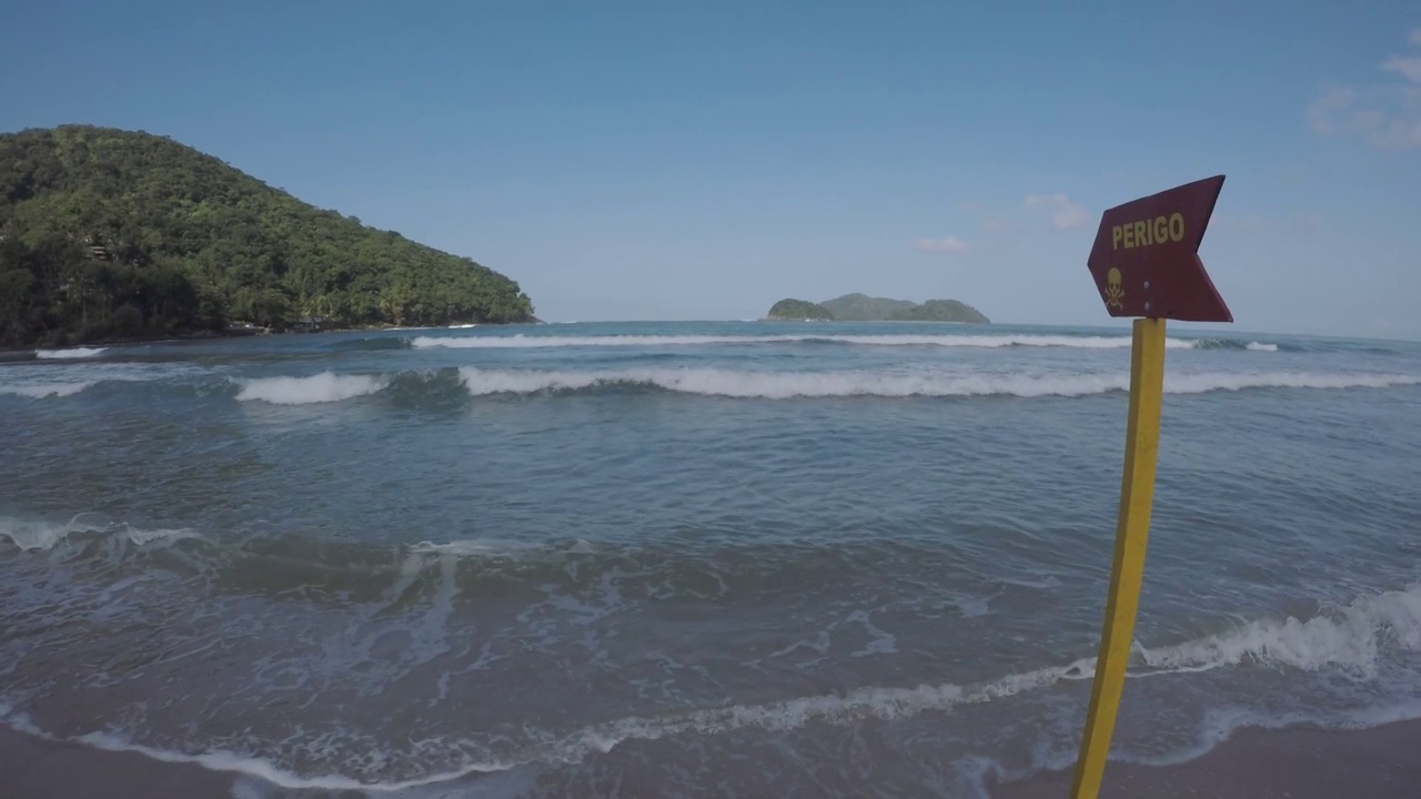 Barra do Sahy海滩的看法，北海岸的圣保罗，巴西视频下载