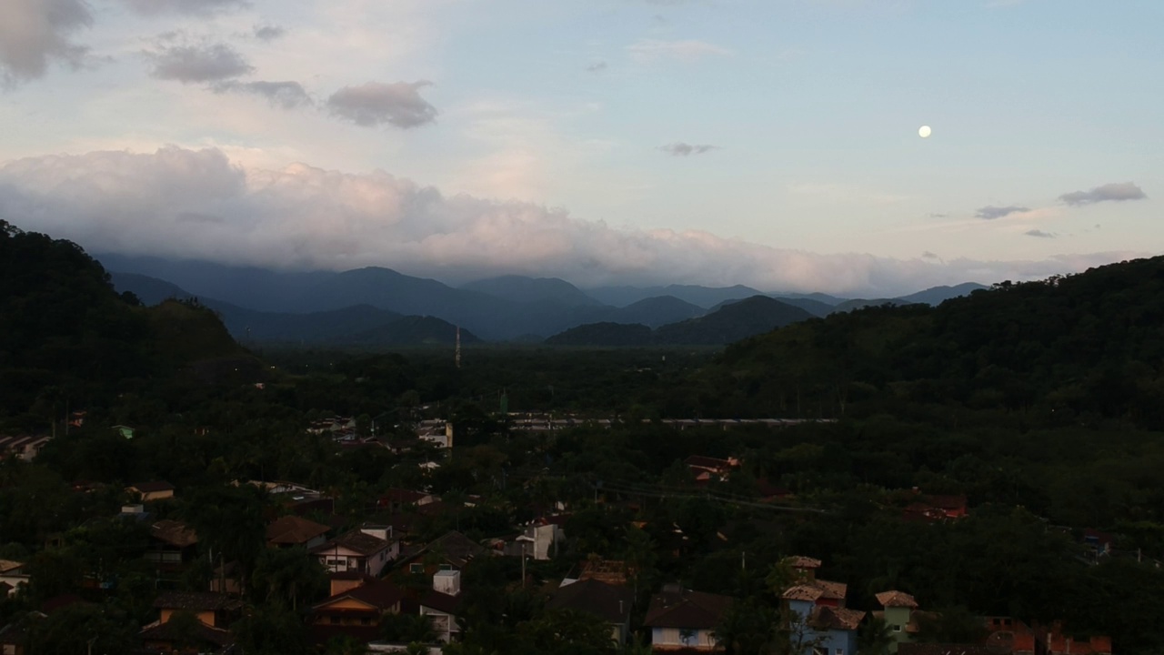 Barra do Sahy海滩的看法，北海岸的圣保罗，巴西视频下载