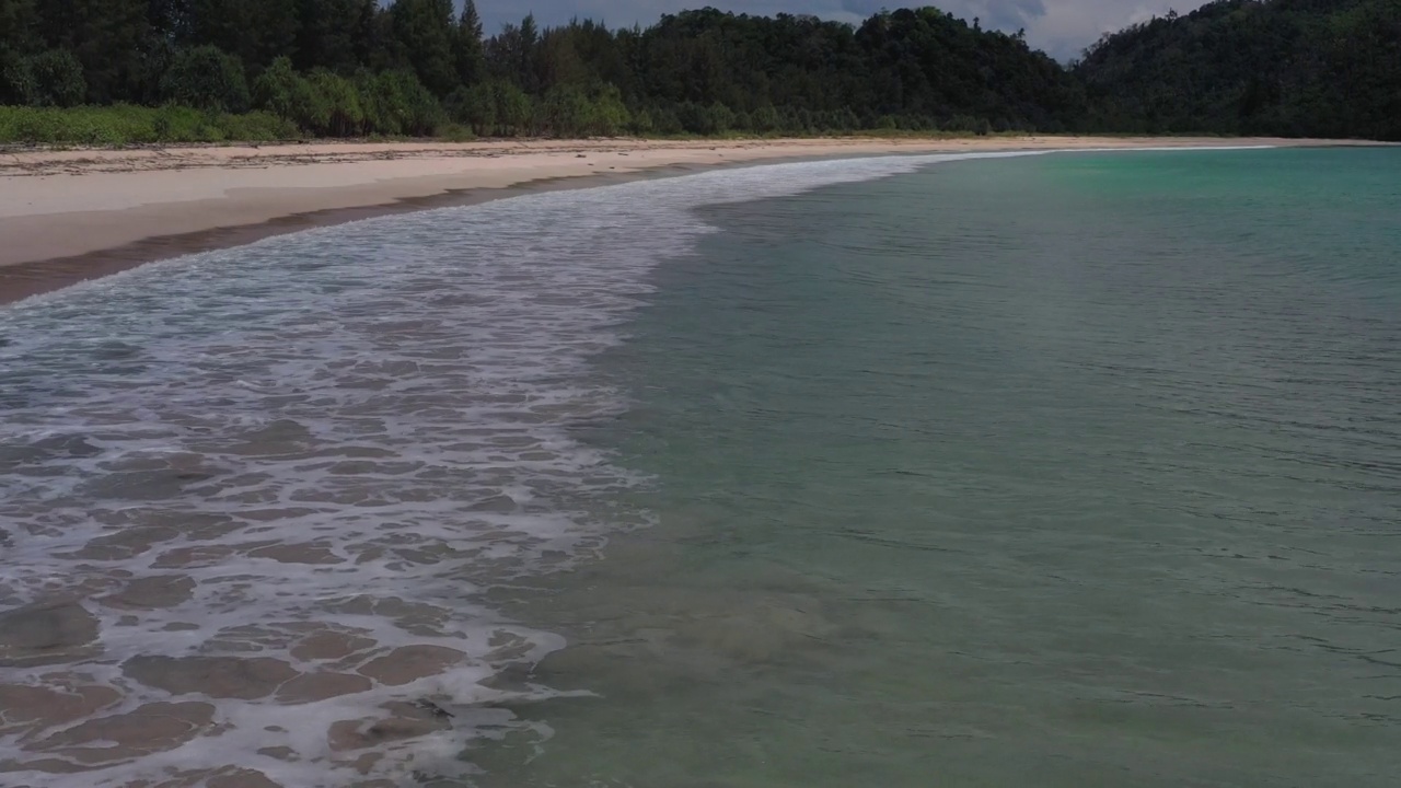 AH -海滩和海浪视频素材