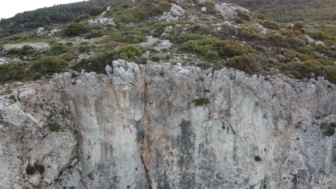 在希腊奇奥斯岛的托洛波塔米村的Crack Raga视频下载