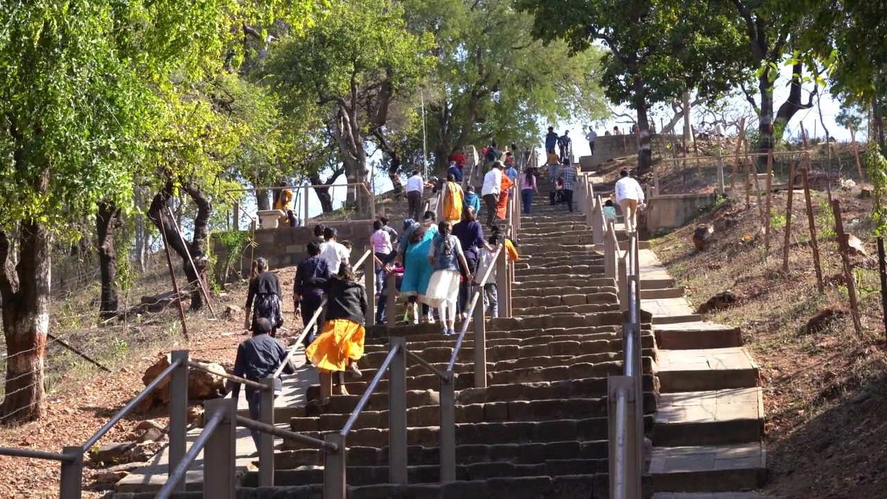 Chausath Yogini mandir或寺庙，印度Bhedaghat。视频素材