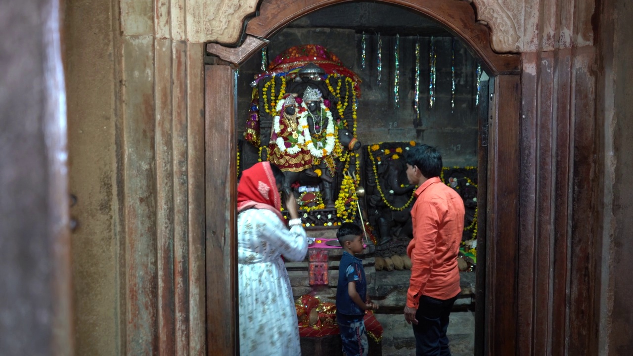 Chausath Yogini mandir或寺庙，印度Bhedaghat。视频素材