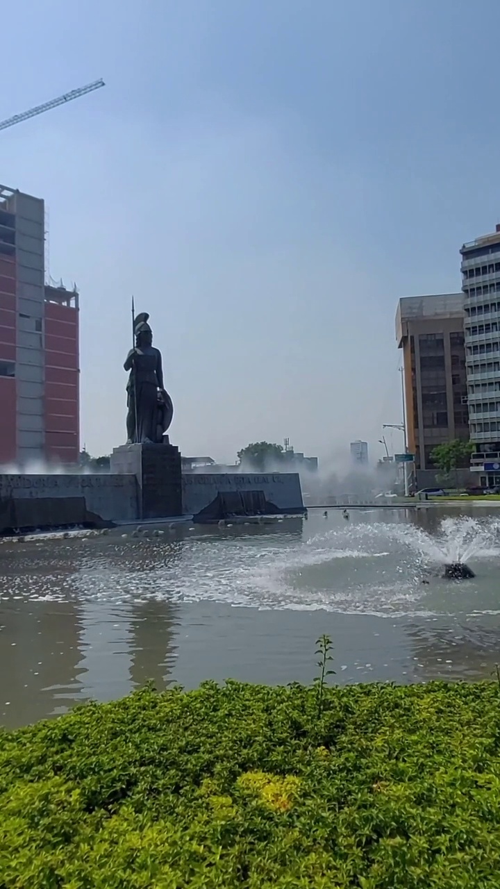 瓜达拉哈拉市的密涅瓦环岛，México视频素材