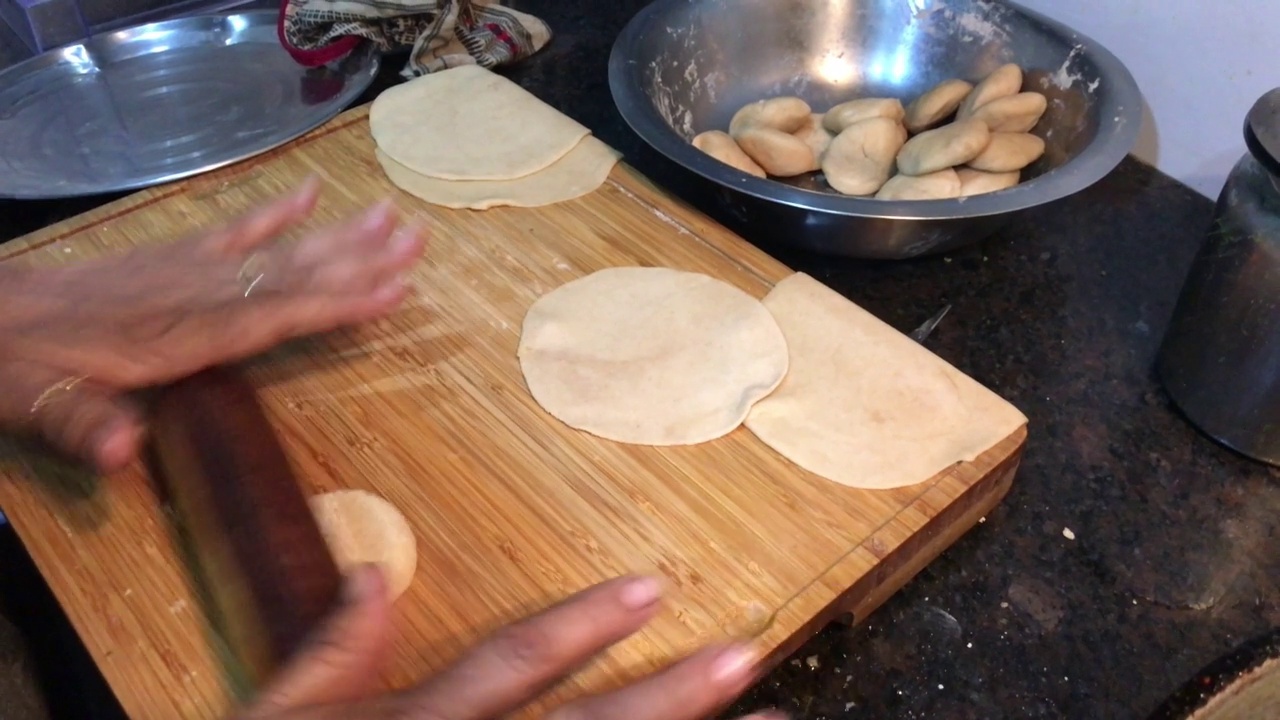 让宫(Poori)视频素材