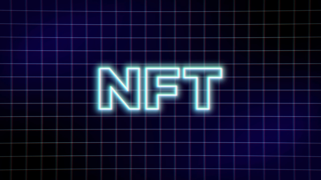 网格背景上的霓虹灯NFT铭文。NFT元宇宙概念视频素材