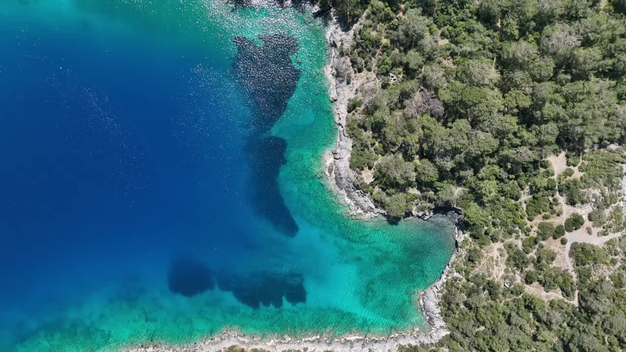 Gemiler岛无人机视频，爱琴海Fethiye，土耳其Mugla视频素材