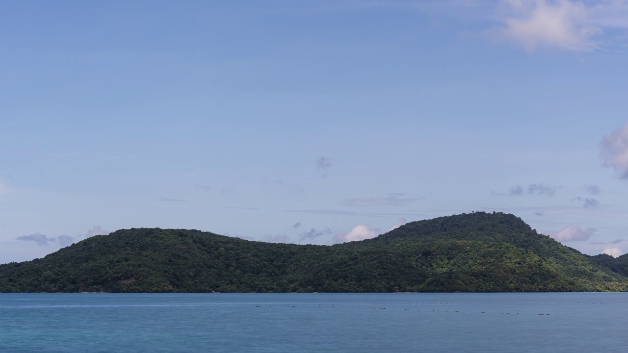 时间流逝4k山，海，帆船，天空视频素材