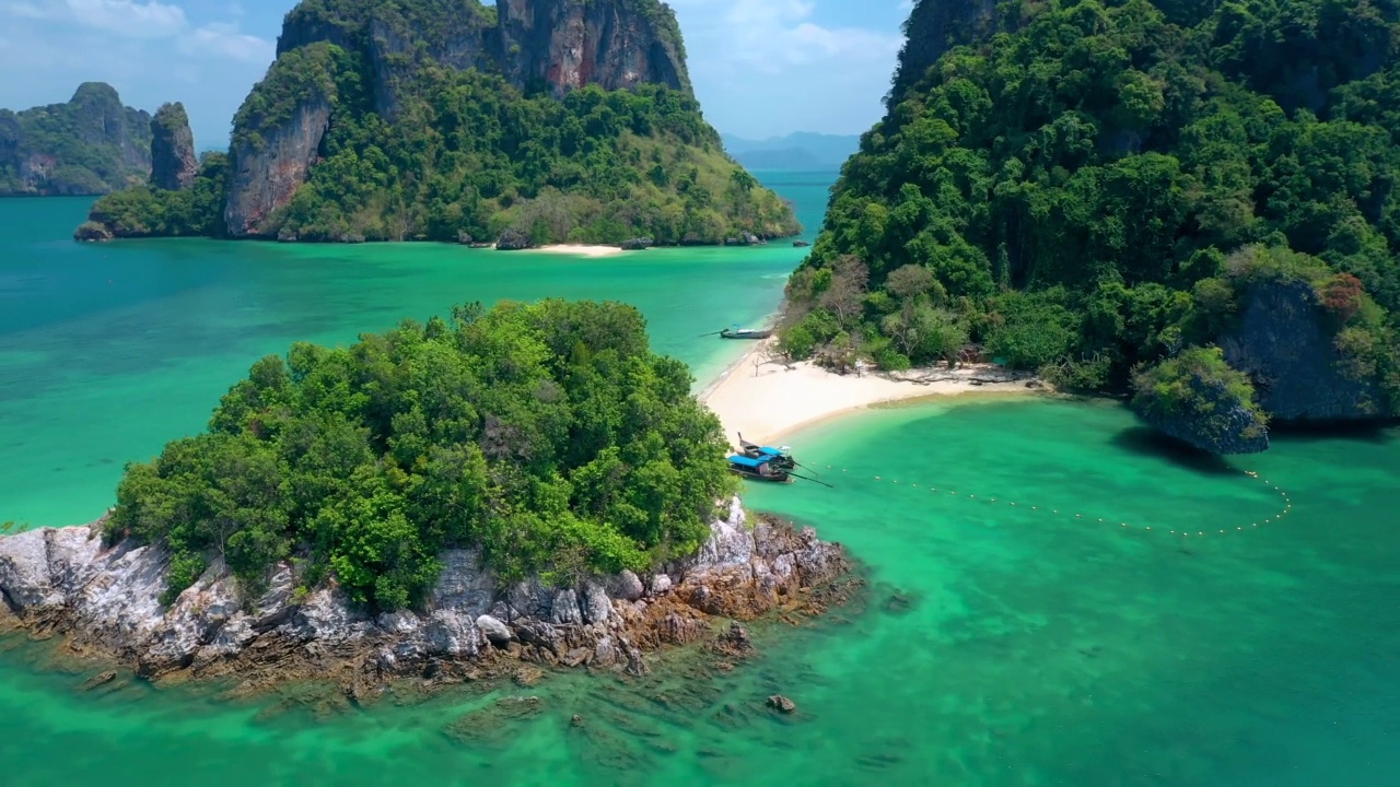 著名潜水胜地，安达曼海，甲米，普吉岛，梦幻泰国，亚洲美丽旅游胜地，夏日户外度假之旅。视频素材