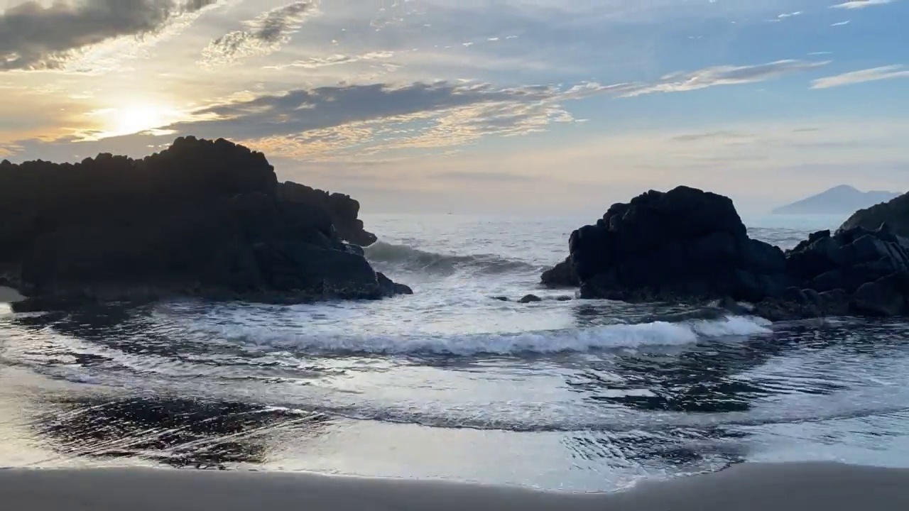 海滨日出的延时摄影视频下载