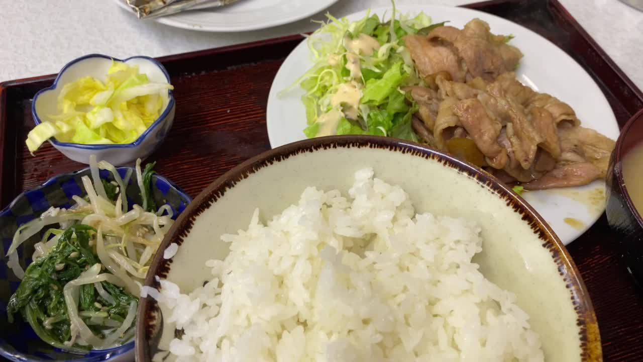 姜汁猪肉套餐视频素材