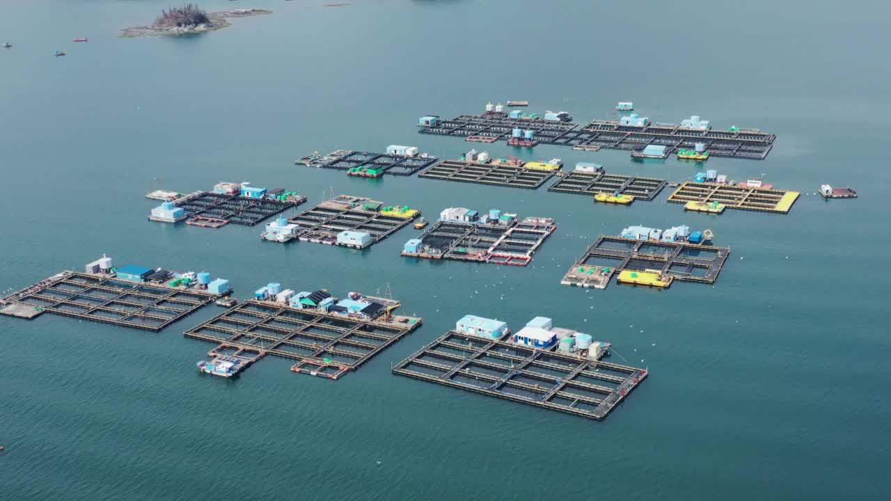 海水养殖的风景/韩国庆尚南道河东郡视频素材