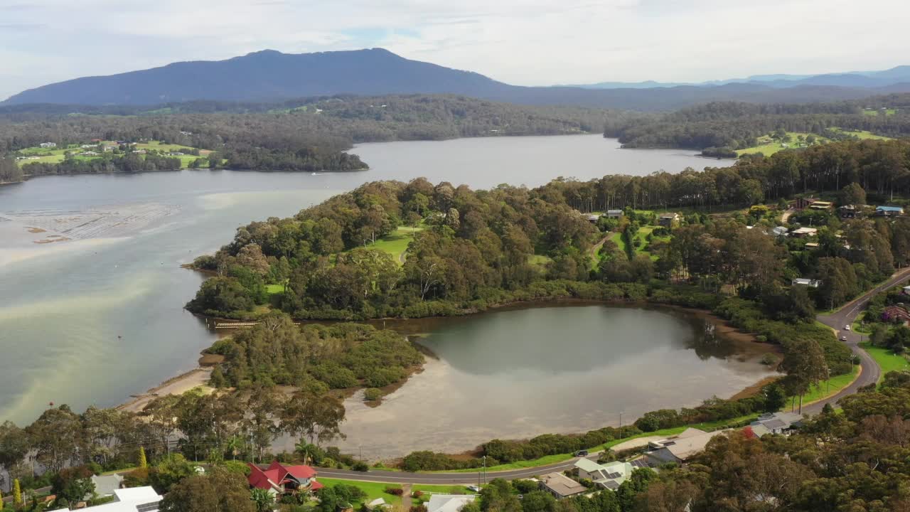 Narooma农场到海上盘旋视频素材