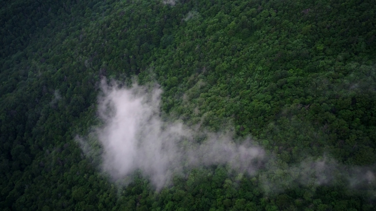 云移离智日山山脊/韩国视频素材